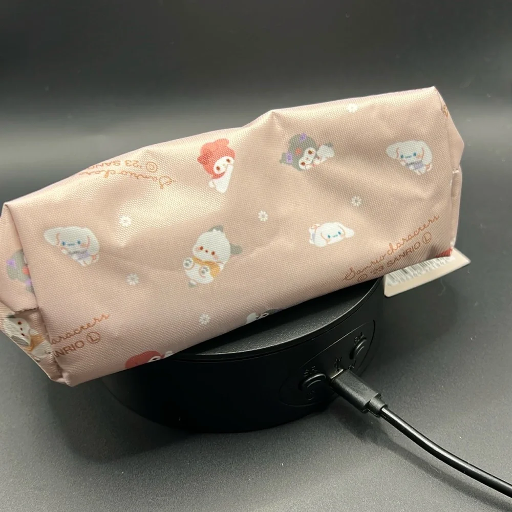 NWT Sanrio Character Pouch - Pink